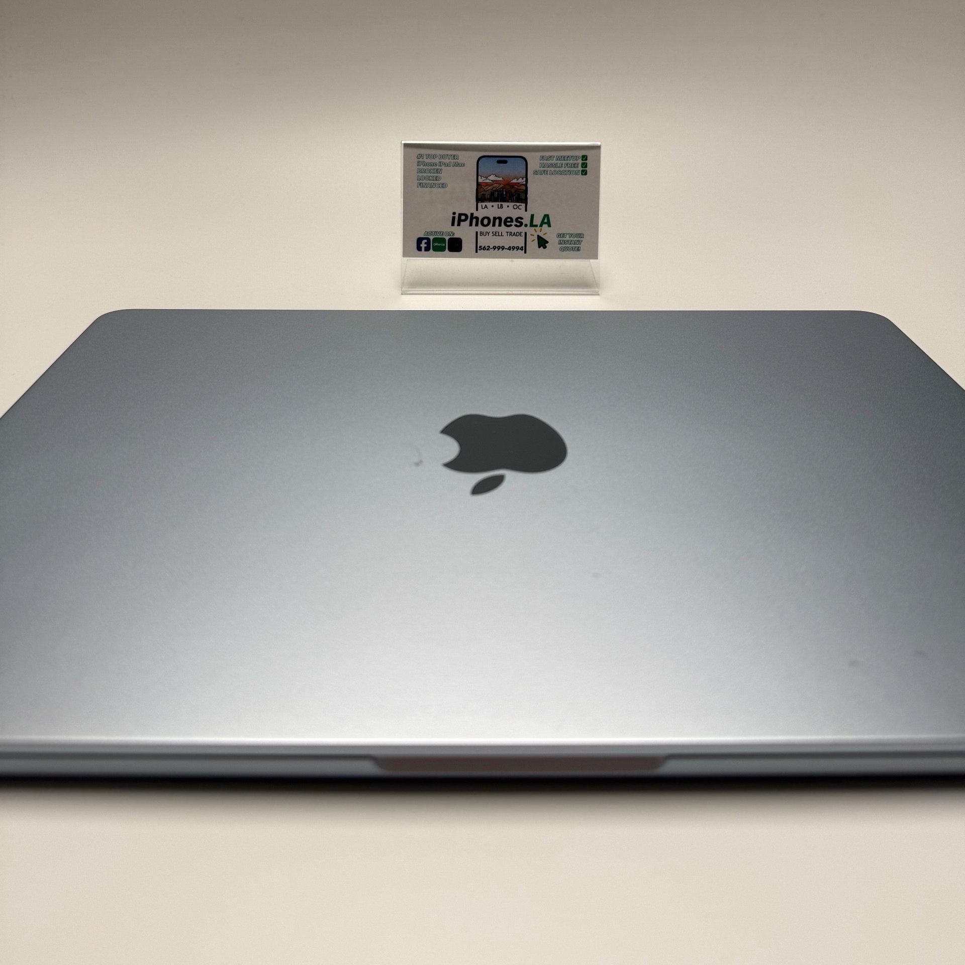 MacBook Air M4 (13-inch, 2025) 256GB, Sky Blue