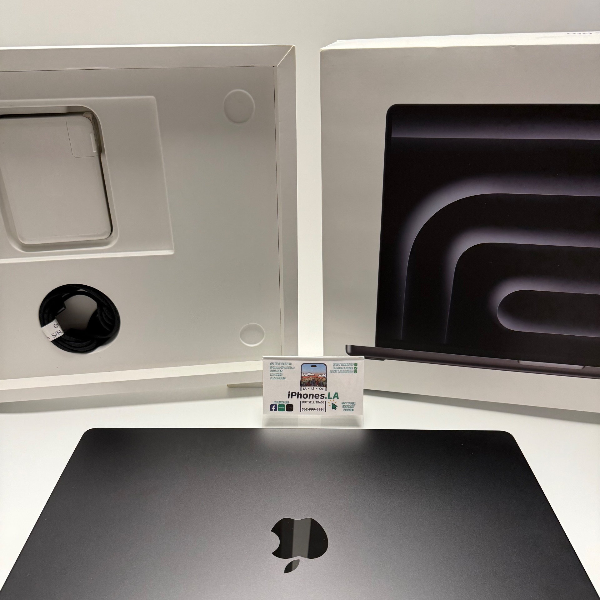 MacBook Pro M5 Pro (16-inch, 2026) 1TB, Space Black